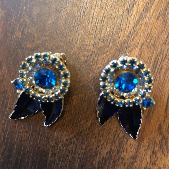 Weiss Sapphire Blue Rinestone Floral Burst Pin and Clip On Earrings. 3 pc Set - Picture 4 of 5